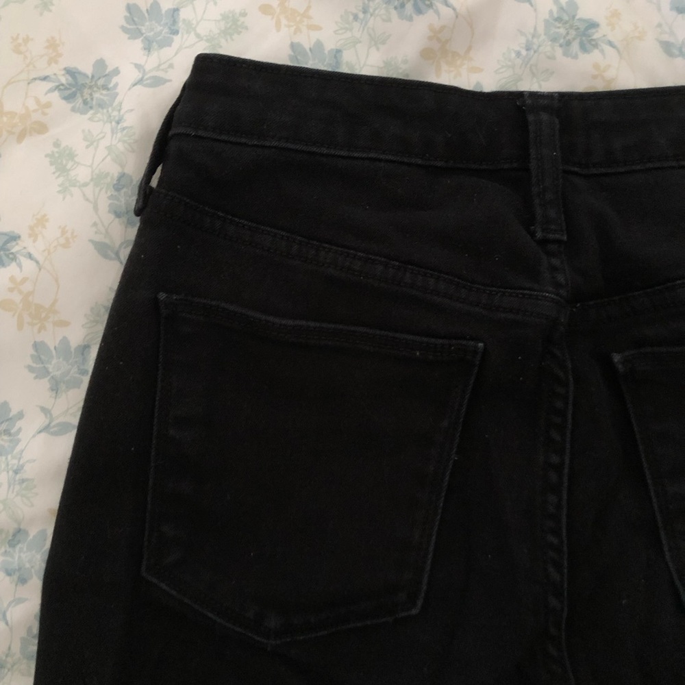 Universal Thread Black High Rise Bermuda Jean Shorts - Picture 3 of 7